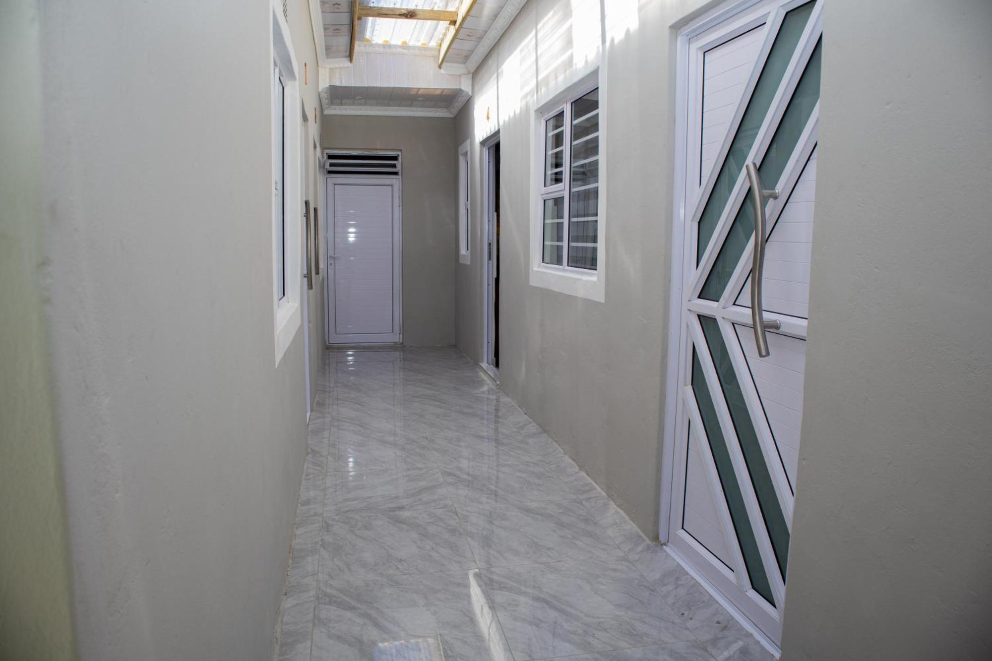 One Bedroom A4