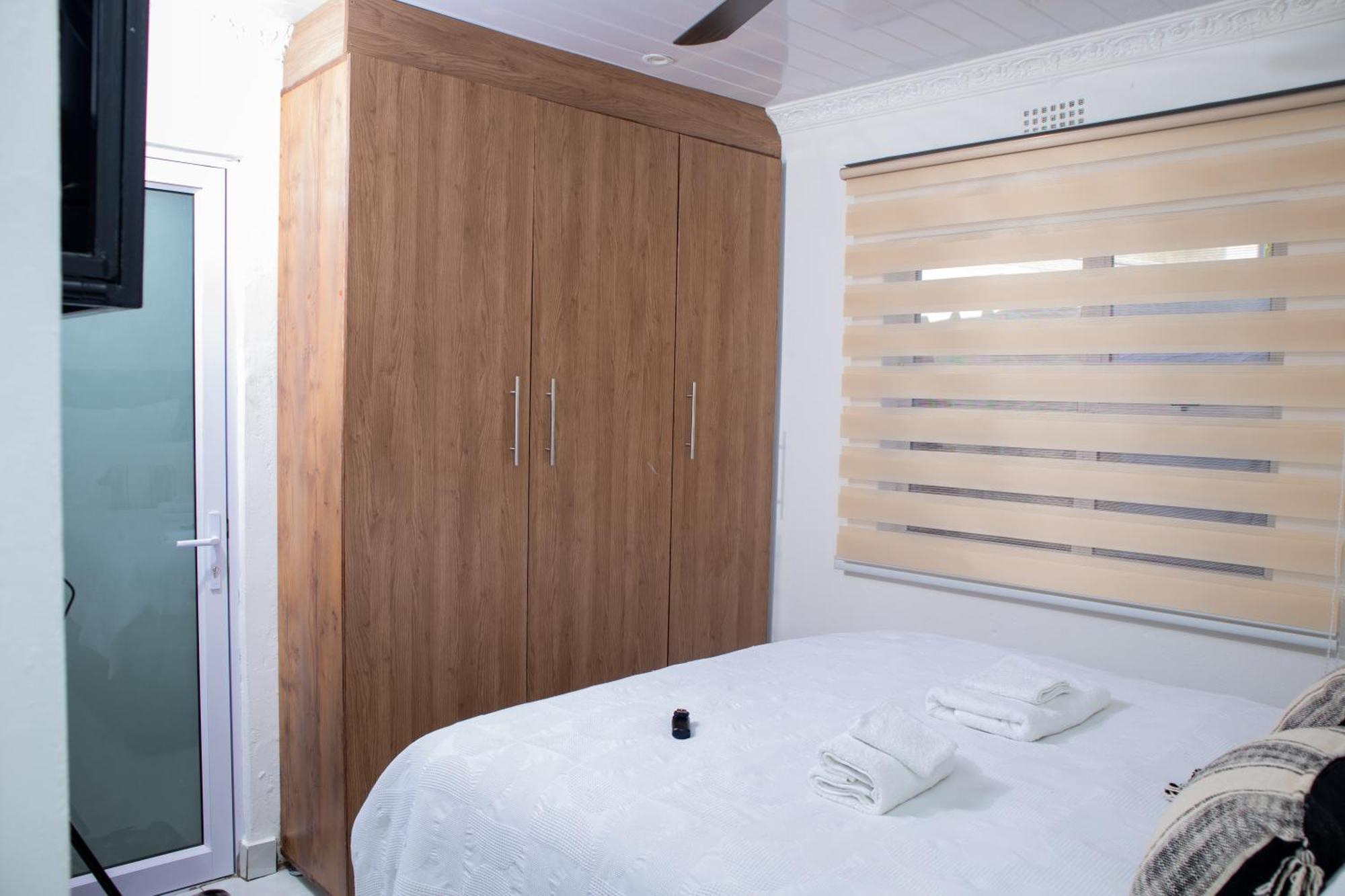 Apartment One Bedroom A4 *
